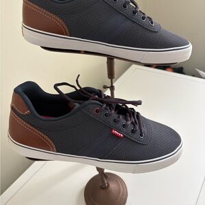 Levi's Men's Miles Dark Blue and Brown Sneakers